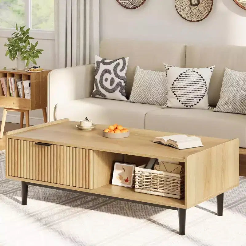 Table basse cannelée en bois clair, table basse à 2 niveaux avec tiroirs